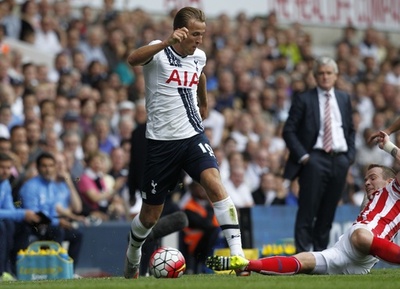 トッテナム、2点差追いつかれストークと引き分ける