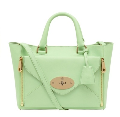 新作も限定発売、｢マルベリー｣ポップアップショップがオープン