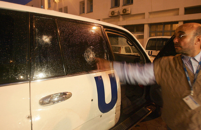 UNRWA関係者搭乗車列に攻撃、死傷者は皆無 - パレスチナ自治区