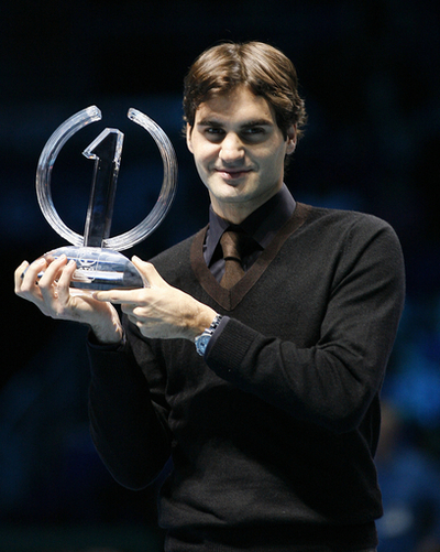 フェデラーがマレーに勝利 年間世界1位決まる、ATPワールドツアー・ファイナル