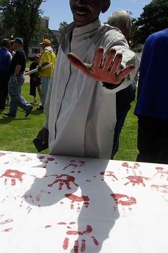 南ア男性4人に1人が「レイプ経験ある」、調査報告