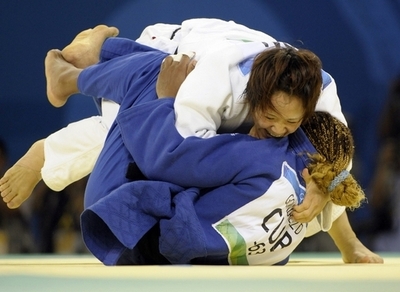 谷本 ゴンザレスに一本勝ちを収め決勝進出