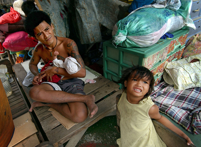 台風23号、フィリピン北部に上陸
