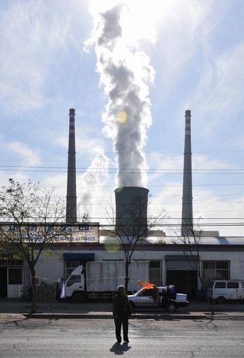 中国、2050年から温室ガス排出削減へ 英紙FT