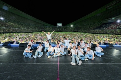 NCT、日本大阪スタジアムツアースタート…観客11万人を動員