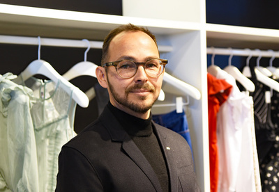 「H&M ジャパン」42歳の新CEOが目論む新展開とは？