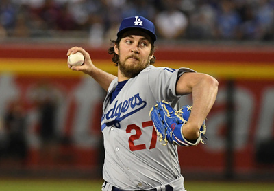 バウアー投手に2季出場停止処分、DV規定違反