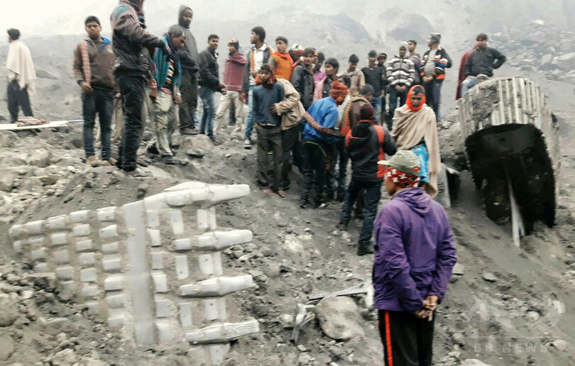 インド炭鉱で崩落、少なくとも8人死亡 不明者多数