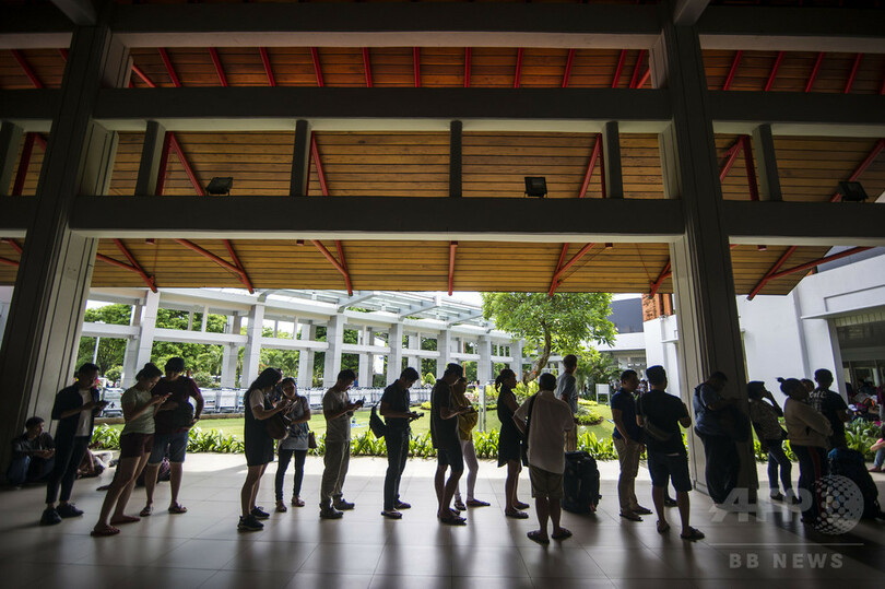 バリ島の空港、ほぼ3日ぶりに営業再開へ インドネシア