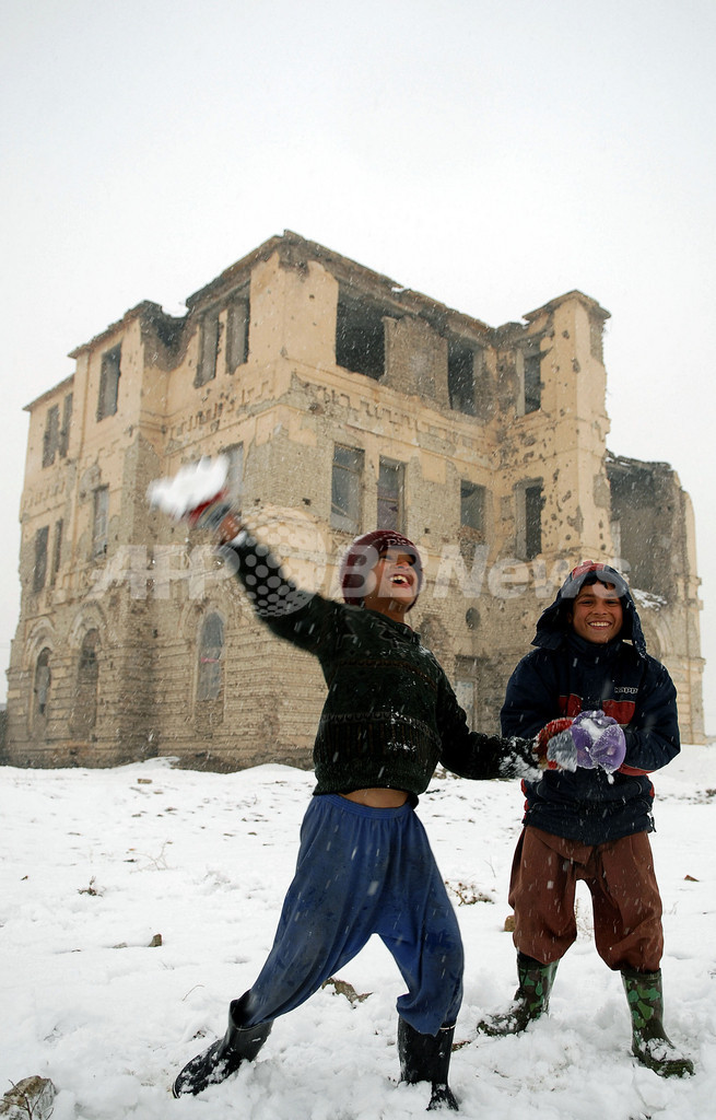 アフガニスタンの廃墟に積雪 写真12枚 国際ニュース Afpbb News
