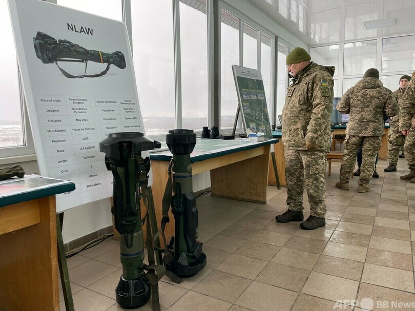 ウクライナ軍演習 英など武器供給
