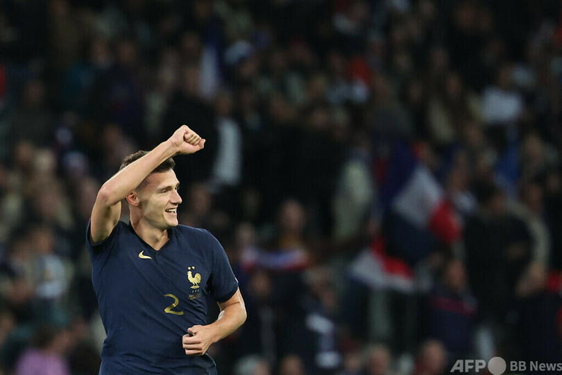 フランスがスコットランドに快勝 サッカー親善試合
