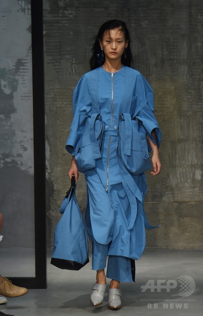 「マルニ」17年春夏