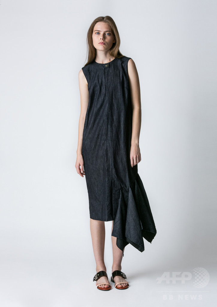 「アキラナカ」17年春夏