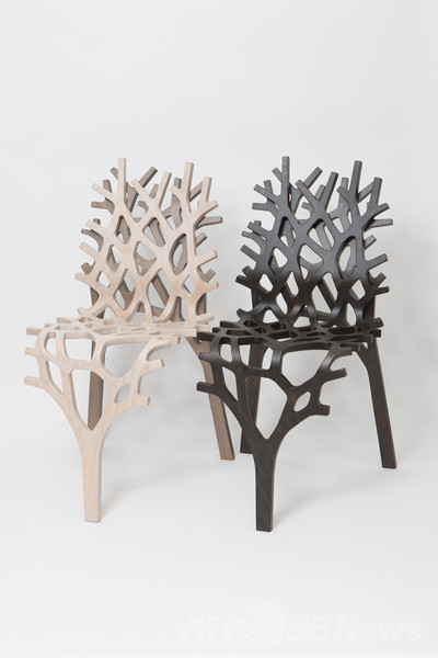 ルシアン ペラフィネが隈研吾氏とコラボレーション、「Tree Chair」発表