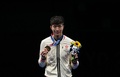 東京五輪、フェンシング男子フルーレ個人で金メダルを獲得した香港の張家朗（2021年7月26日撮影）。(c)Mohd RASFAN / AFP