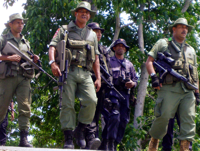 東ティモール警察、｢忍者撲滅｣は市民抑圧のカモフラージュか