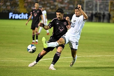 スアレスが新天地デビュー、インテル・マイアミはエルサルバドル代表とドロー