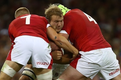 ウェールズがイングランドに勝利、初の世界ランク1位浮上も決定