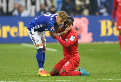 ライプツィヒがシャルケとドロー、首位バイエルンとは勝ち点8差のまま