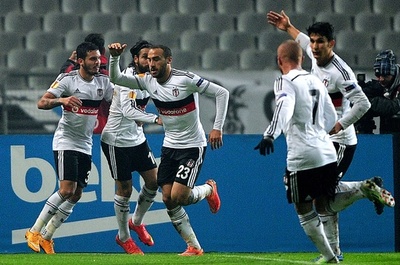 ベシクタシュがスパーズ破りグループ首位通過、EL32強が出揃う