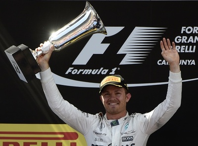 ロズベルグが今季初優勝、ハミルトンの独走止める スペインGP