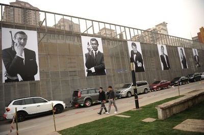 高級「防弾」スリーピース・スーツ登場、1着190万円