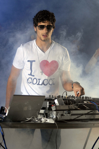 マドンナの恋人ジェズス・ルス、「コルチ」のパーティでDJに