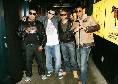 MTV Tr3sの「TRL」にアヴェンテューラが出演 - 米国