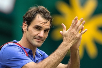 フェデラー4強、エース新記録のカルロビッチと対戦へ ゲリー・ウェバー・オープン