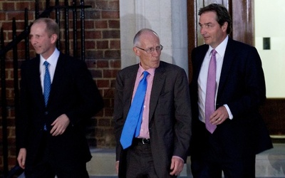 英キャサリン妃の婦人科医にナイトの爵位、ベッカムさんら選考漏れ