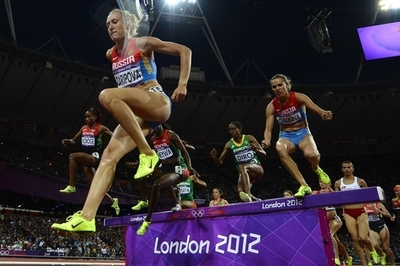 ザリポワが3000メートル障害で金メダルを獲得