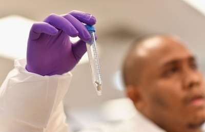 米同時多発攻撃から17年、犠牲者の身元特定に取り組む科学者たち