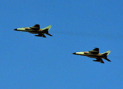 「米民間機は中国の要求に従って」、防空圏問題で米国務省