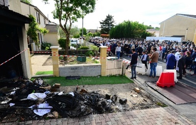 別居中の夫、白昼路上で妻を焼殺 南仏ボルドー