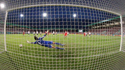 バイエルンが余裕の1回戦突破、ミュラーがハットトリックの活躍！ドイツ杯