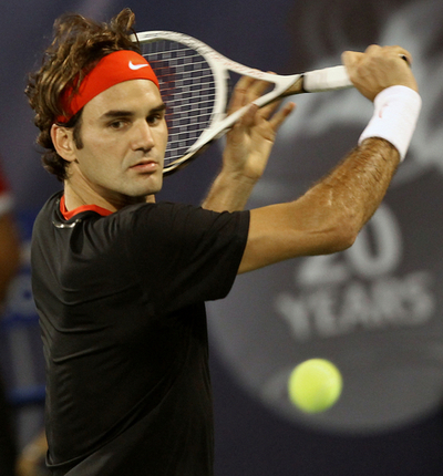 マレーとフェデラーが決勝進出、ドバイ・テニス選手権