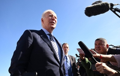 バイデン氏、中間選挙で民主党勝てる 敗北シナリオに言及も