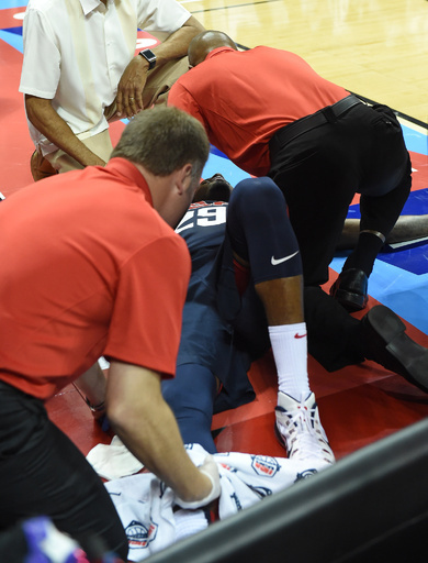 右脚骨折のジョージ、シーズン絶望に