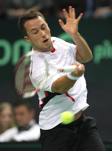 ドイツがナダルら欠くスペインに2連勝、デビス杯