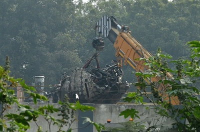 兵士ら搭乗の小型機墜落、10人全員死亡 印ニューデリー