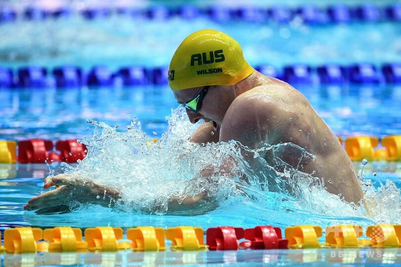 ドレッセルが男子100m自由形制し今大会3冠、世界水泳