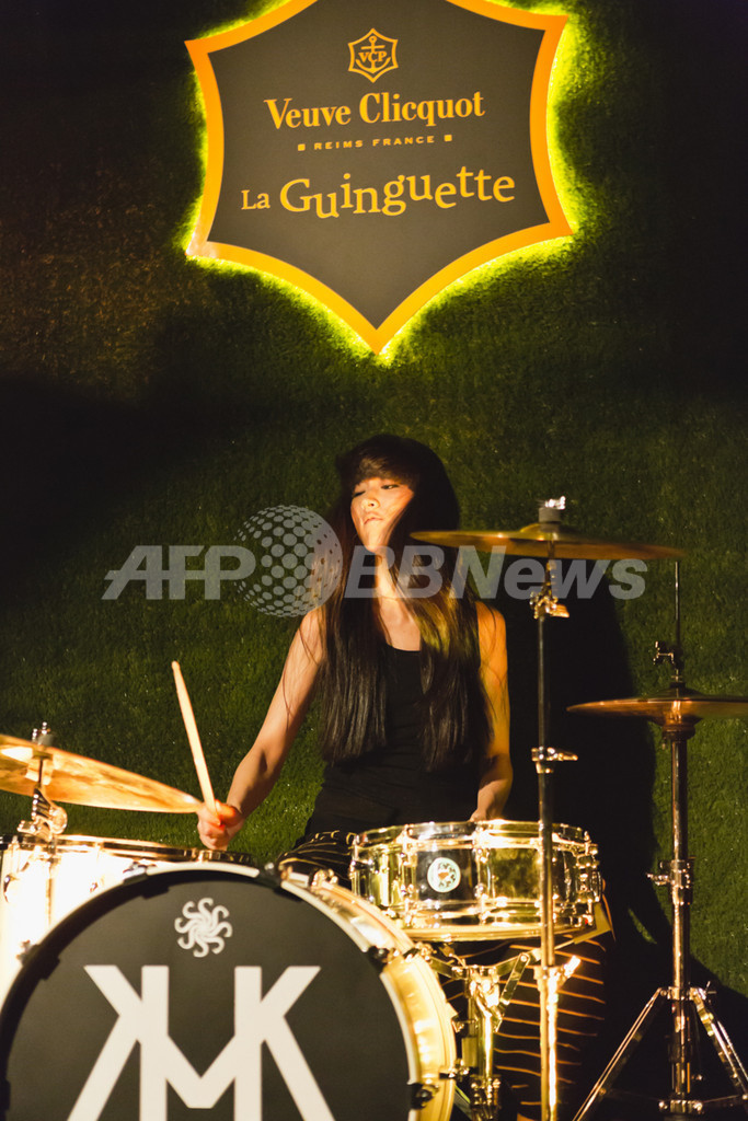 ＜Party＞夏到来のセレブレーション、ヴーヴ・クリコのサマーパーティ