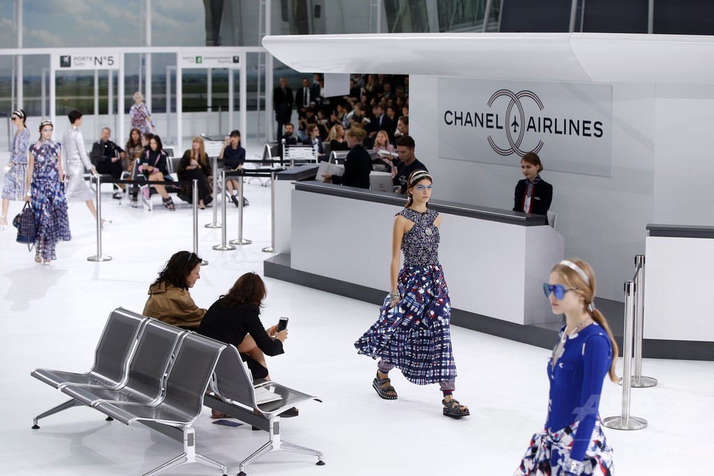 「シャネル」16年春夏コレクション