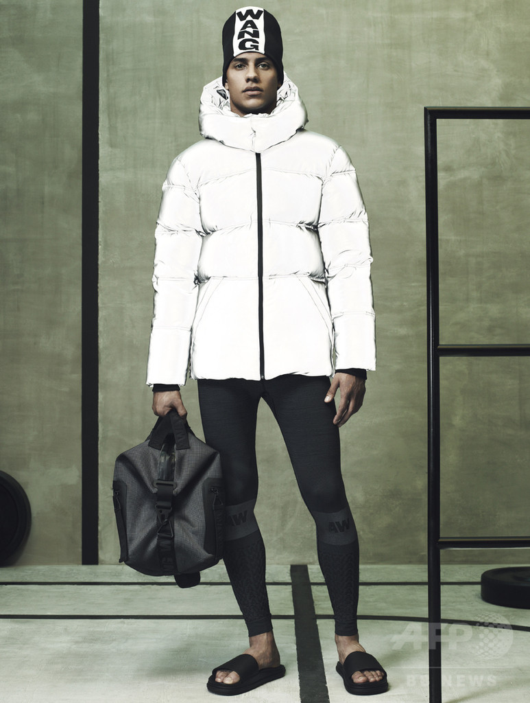 アレキサンダー ワン×H＆M、注目のルック公開へ