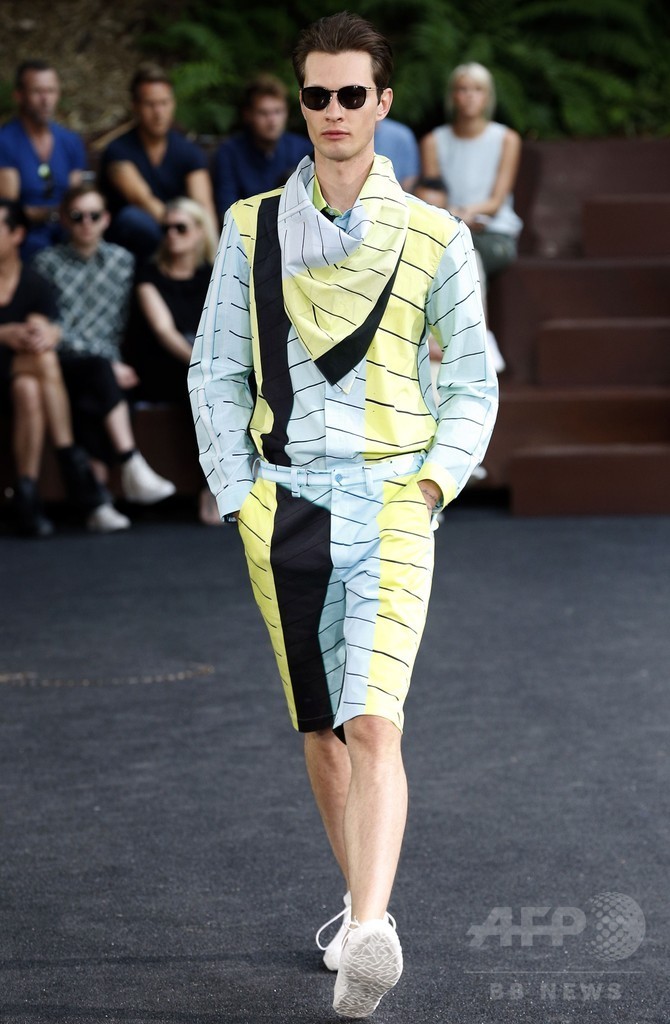 「イッセイ ミヤケ」16年春夏メンズ