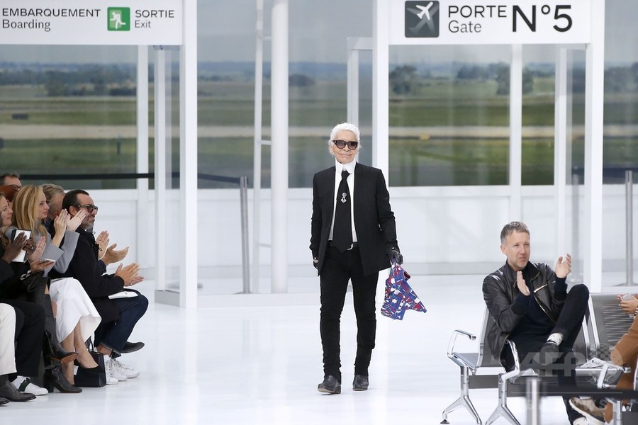 「シャネル」16年春夏コレクション