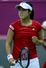 女子テニス、国別対抗戦のフェドカップ（2013 Fed Cup）は10日、ワールドグループ1部の1回戦が各地で行われ、第3試合で森田あゆみ（Ayumi Morita）は6-4、6-1でロシアのエレナ・ベスニナ（Elena Vesnina）に勝利した。

ポイントを奪いガッツポーズを見せる森田あゆみ（2013年2月10日撮影）。(c)AFP/KIRILL KUDRYAVTSEV