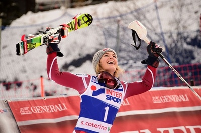 ニーナ・ロセス、回転第5戦でアルペンスキーW杯初優勝