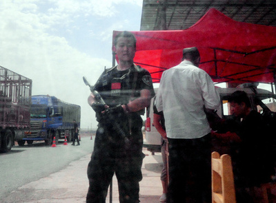 新疆ウイグル自治区で再び衝突、中国メディア報道